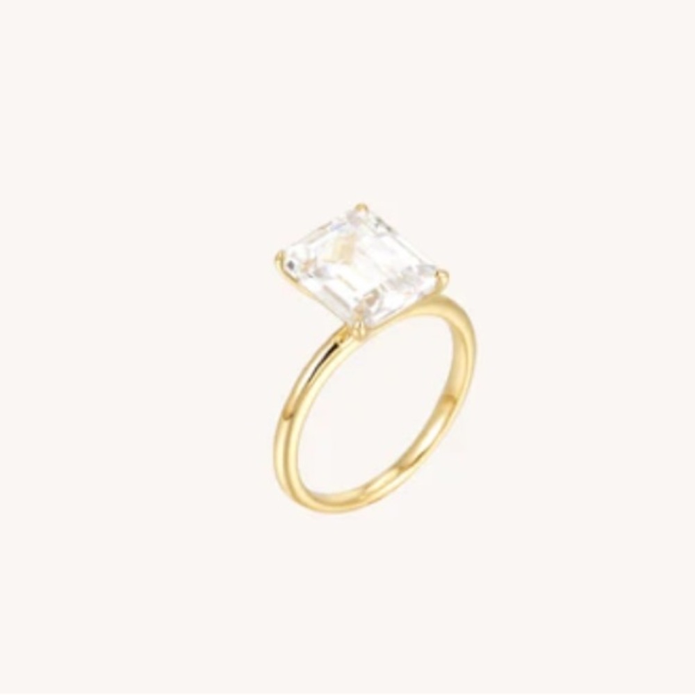 Victoria Emerson Gemme Ring